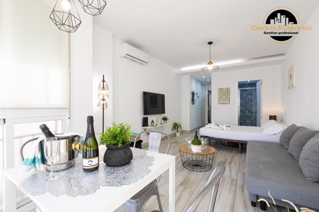 Apartamento El Ciaboga Centro De Торемолинос Екстериор снимка