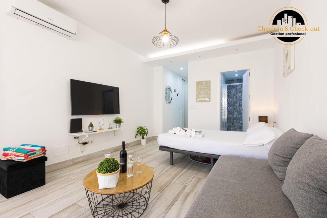 Apartamento El Ciaboga Centro De Торемолинос Екстериор снимка