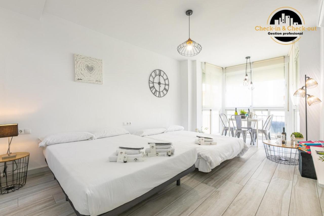 Apartamento El Ciaboga Centro De Торемолинос Екстериор снимка